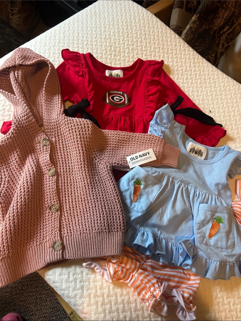 Girls Mud and Grace 6-12 month 2 boutique brand outfits and 1 old navy sweater